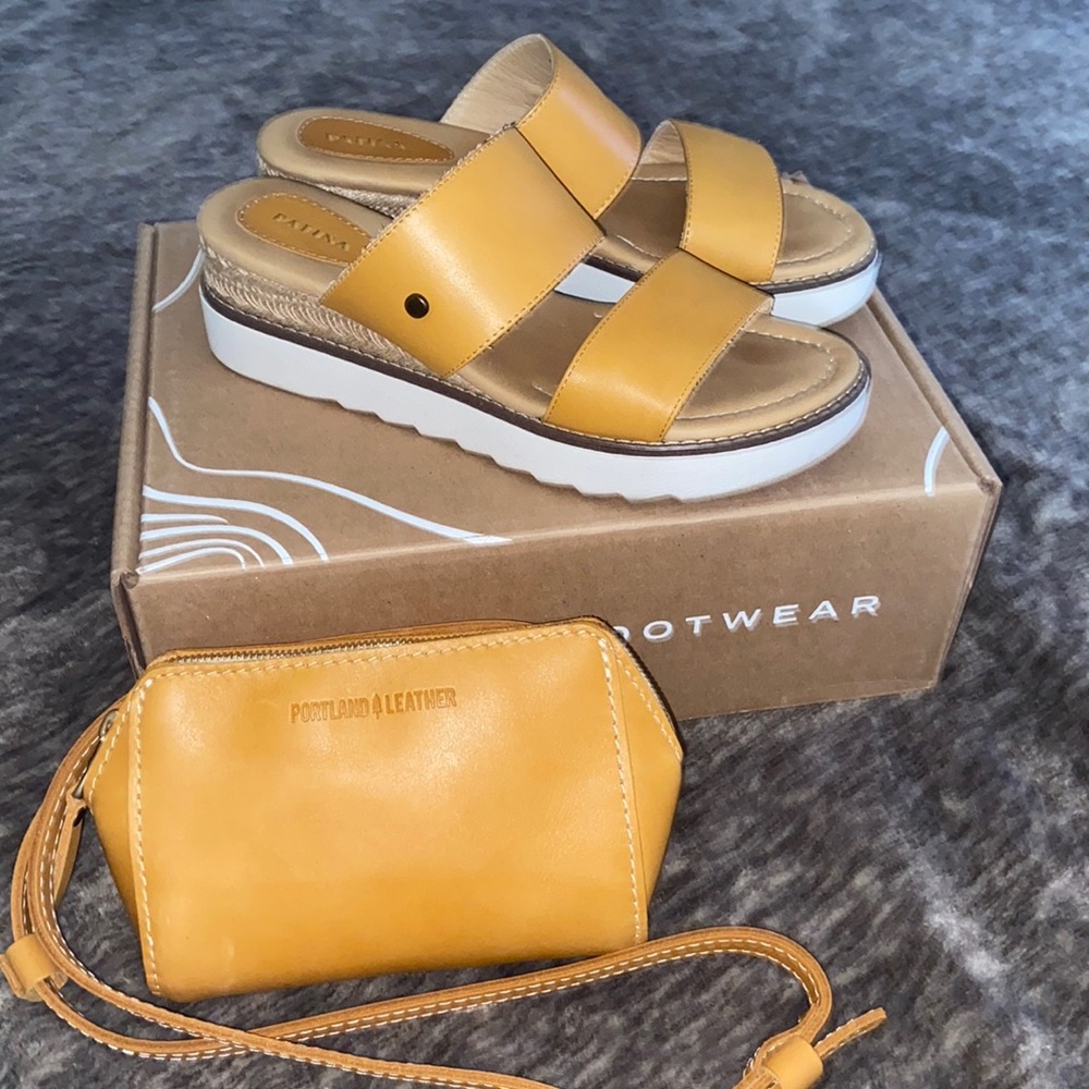 Portland Leather Goods Daydream Wedge Sandals